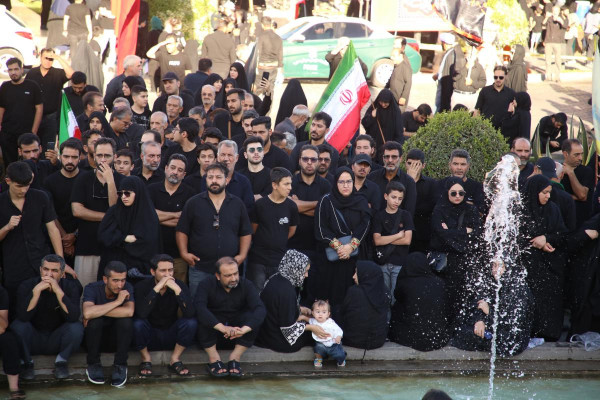 اجتماع عظیم عزاداران حسینی در عصر عاشورا « یوم الحسین ع »