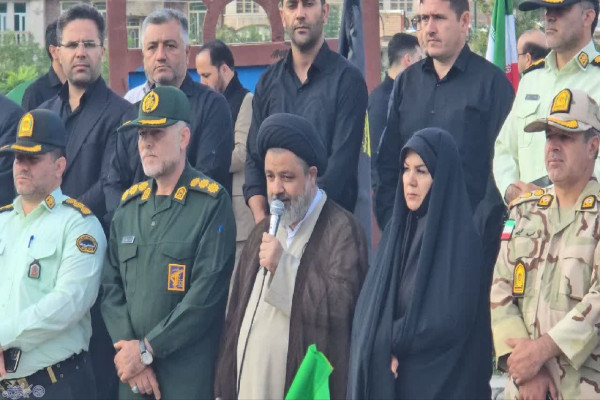 عاشقان ولایت از ماکو به دیدار امام شهید راهی شدند