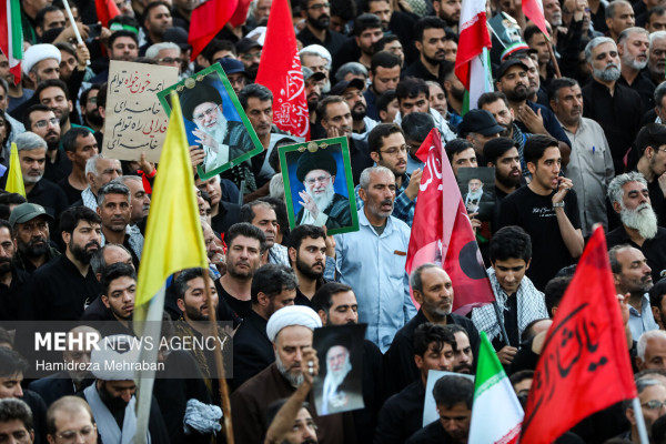 قم یکپارچه در سوگ