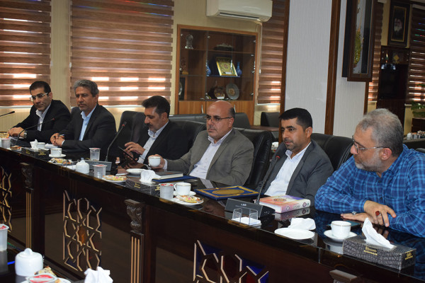 دیدار اعضای هیئت رئیسه شورای هیئات مذهبی کشور با استاندار بوشهر