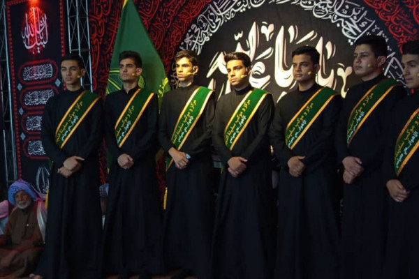 گروه‌های سرود خالقان شور معنوی در پیاده‌روی اربعین