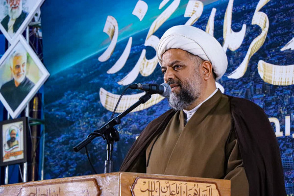 برگزاری بیش از ۳۰ برنامه بزرگداشت بنیانگذار کبیر انقلاب