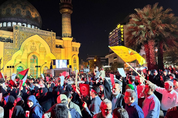 چراغ این خانه خاموش نمی‌شود