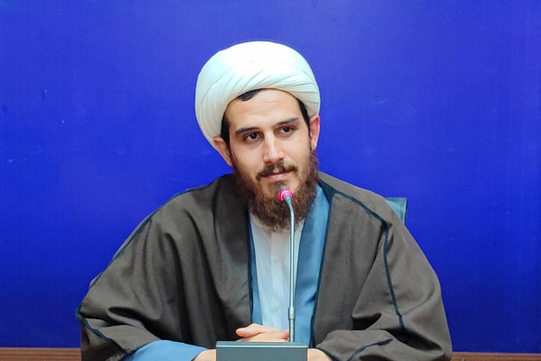 مراسم اعتکاف در شهر و روستاهای تویسرکان برگزار می‌شود