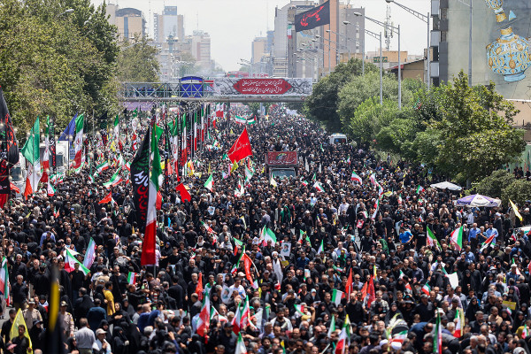 تشییع پیکر ۶۰ شهید اقتدار در تهران