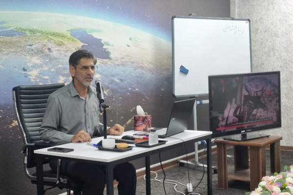 هنرمندان روایتگر مقاومت در اربعین باشند