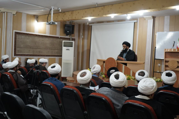 دوره توانمندسازی امامان محله شهرستان ایذه برگزار شد